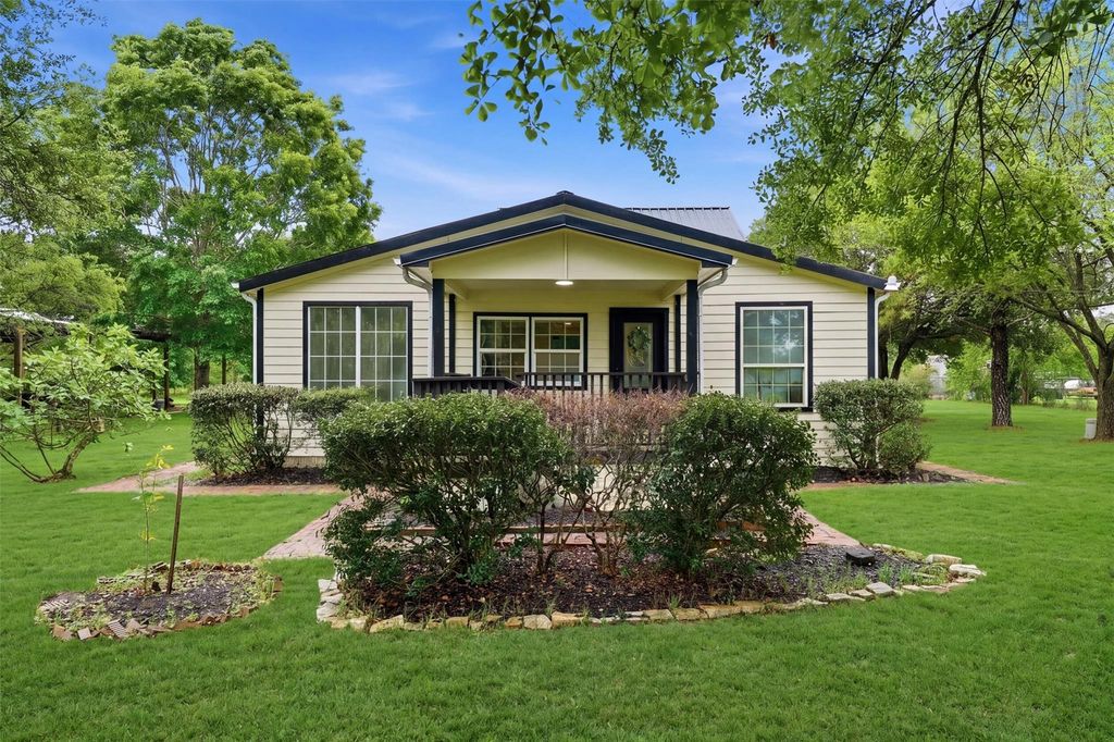 4622 Hill Side Lane, Needville, TX 77461