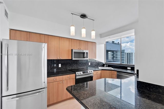 1330 West Ave 1009, Miami Beach, FL 33139