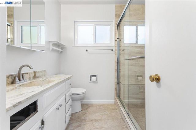 1848 Walnut St., Alameda, CA 94501