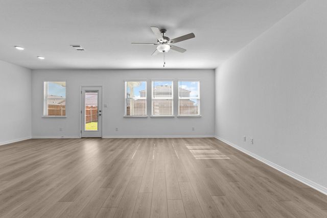104 Lansing RD, Hutto, TX 78634