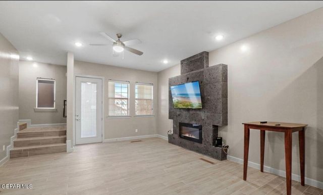 313 VIN RALIUGA Court, El Paso, TX 79912