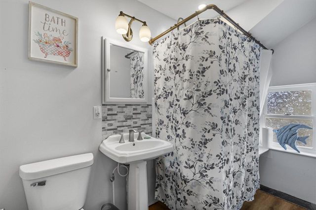 616 West Street, Baraboo, WI 53913