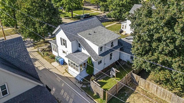 616 West Street, Baraboo, WI 53913