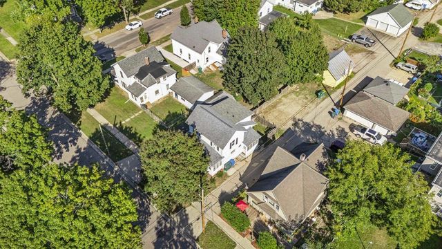 616 West Street, Baraboo, WI 53913