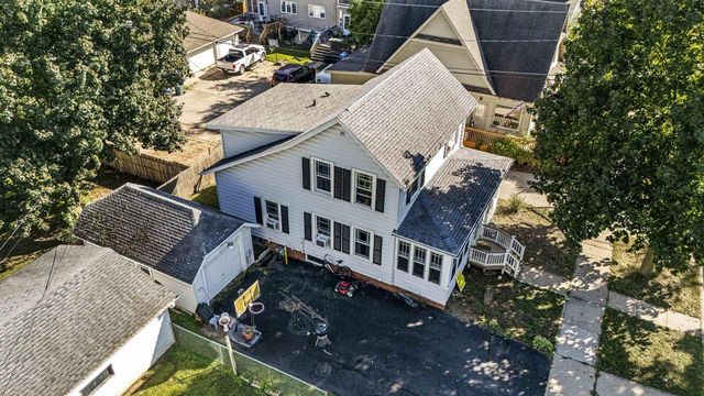 616 West Street, Baraboo, WI 53913