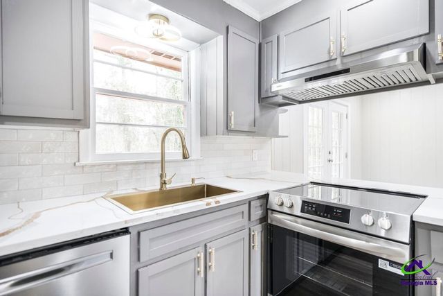 2315 Silver Pines Drive, Macon, GA 31206