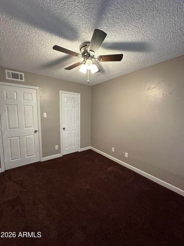 4056 W PALOMINO Road, Phoenix, AZ 85019