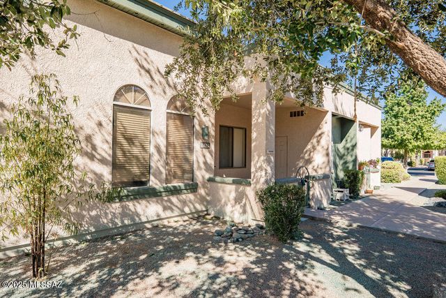 2423 W Vía Di Silvio, Tucson, AZ 85741