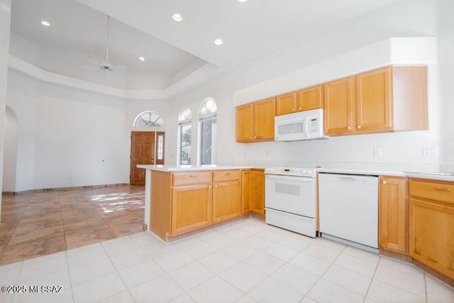 2423 W Vía Di Silvio, Tucson, AZ 85741