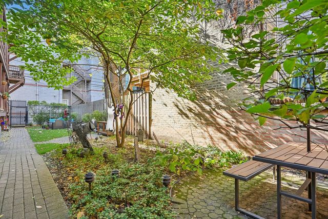 1101 W Wrightwood Avenue 3, Chicago, IL 60614