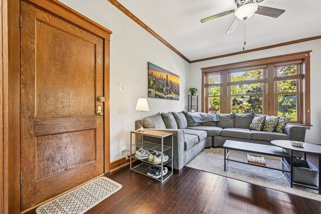 1101 W Wrightwood Avenue 3, Chicago, IL 60614