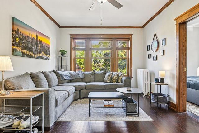 1101 W Wrightwood Avenue 3, Chicago, IL 60614