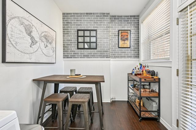 1101 W Wrightwood Avenue 3, Chicago, IL 60614