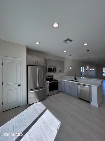 14860 S CAPISTRANO Road, Arizona City, AZ 85123