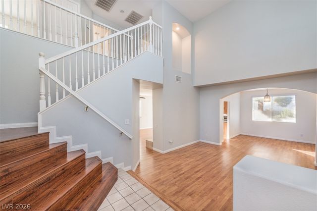 992 Leadville Meadows Drive, Henderson, NV 89052