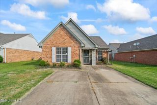 5677 W Kaitlyn Drive, Walls, MS 38680