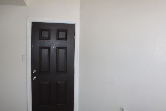 9809 Walnut Street 210, Dallas, TX 75243
