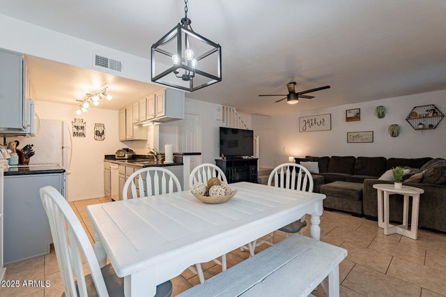 14234 N OAKWOOD Lane C, Fountain Hills, AZ 85268