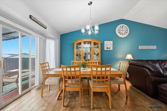 4625 THREE RIVERS DR, Rapid City, SD 57701