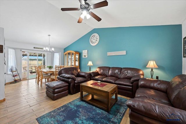 4625 THREE RIVERS DR, Rapid City, SD 57701