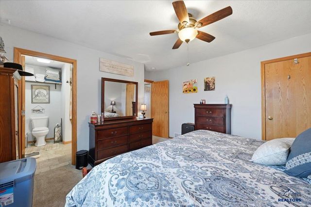 4625 THREE RIVERS DR, Rapid City, SD 57701