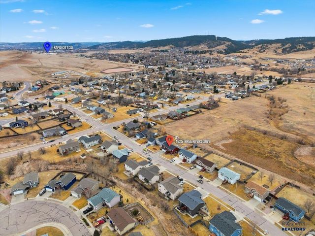 4625 THREE RIVERS DR, Rapid City, SD 57701