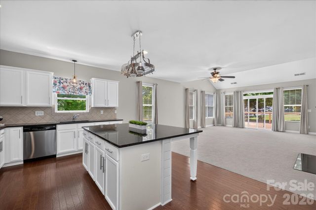 1030 Kaiser Way, Fort Mill, SC 29715