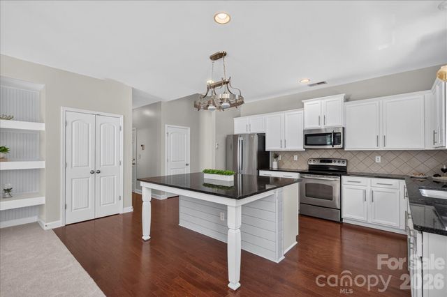 1030 Kaiser Way, Fort Mill, SC 29715
