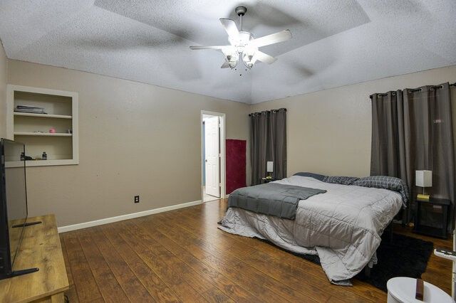 5917 Hilltop Drive, Watauga, TX 76148