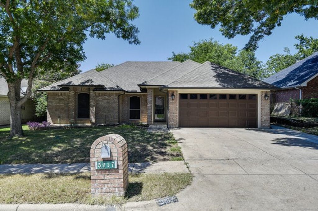 5917 Hilltop Drive, Watauga, TX 76148