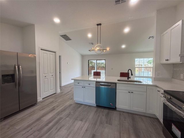 1367 HENSLEY DRIVE, Deland, FL 32724