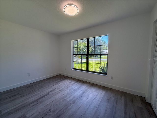 1367 HENSLEY DRIVE, Deland, FL 32724
