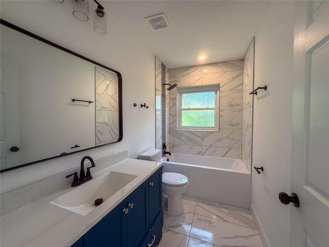1367 HENSLEY DRIVE, Deland, FL 32724