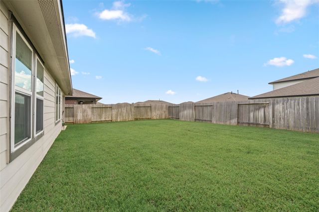 8110 Milam Lane, Rosharon, TX 77583