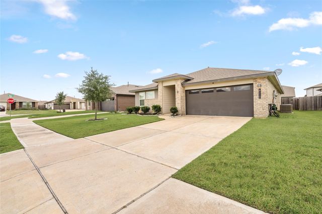 8110 Milam Lane, Rosharon, TX 77583