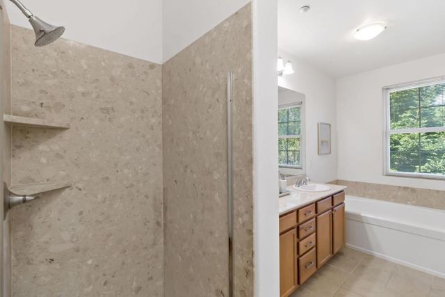 2695 Northern Cross Road, Hayward, CA 94545