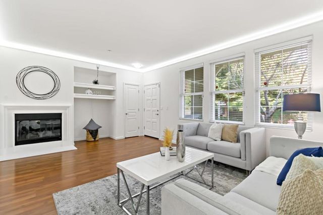 2695 Northern Cross Road, Hayward, CA 94545