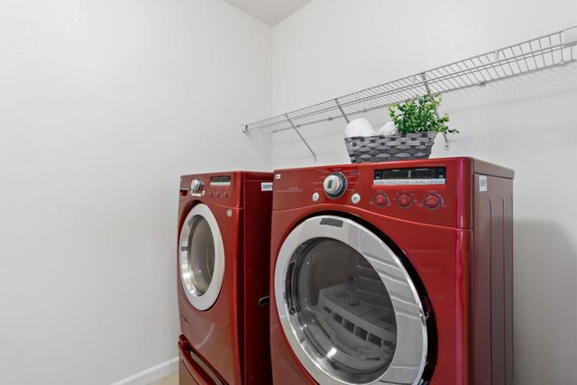 2695 Northern Cross Road, Hayward, CA 94545