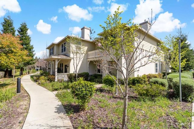 2695 Northern Cross Road, Hayward, CA 94545