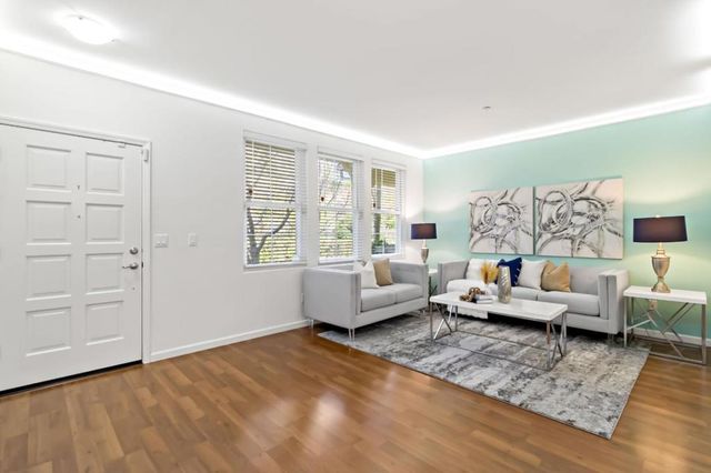 2695 Northern Cross Road, Hayward, CA 94545