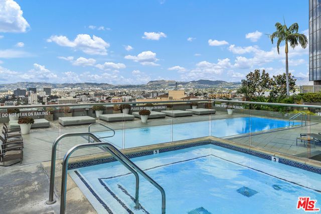 1100 Wilshire Boulevard 2911, Los Angeles, CA 90017