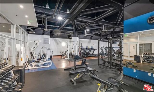 1100 Wilshire Boulevard 2911, Los Angeles, CA 90017