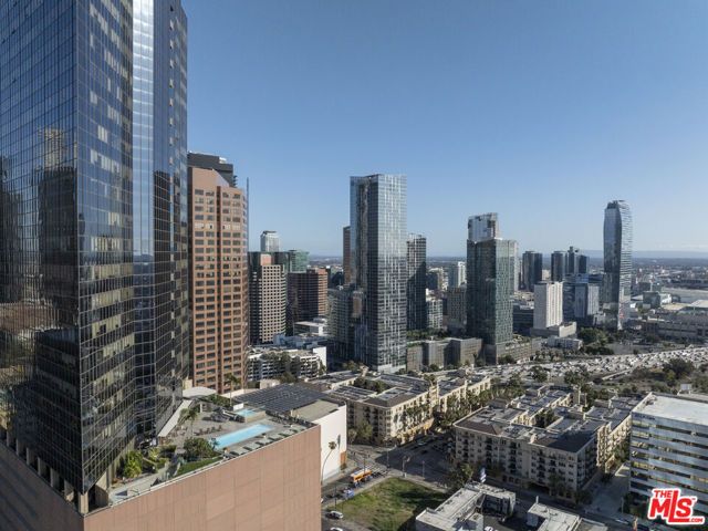 1100 Wilshire Boulevard 2911, Los Angeles, CA 90017