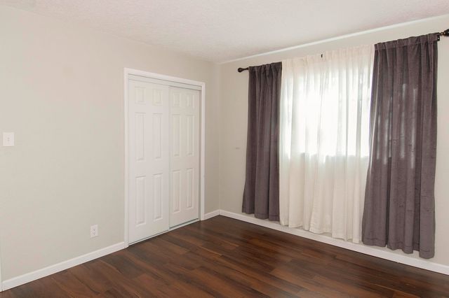 4217 Hendrix Road NE, Albuquerque, NM 87110