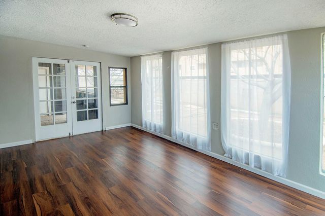 4217 Hendrix Road NE, Albuquerque, NM 87110