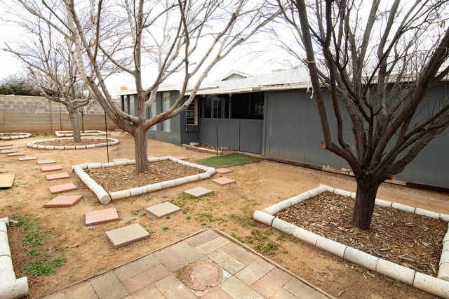 4217 Hendrix Road NE, Albuquerque, NM 87110