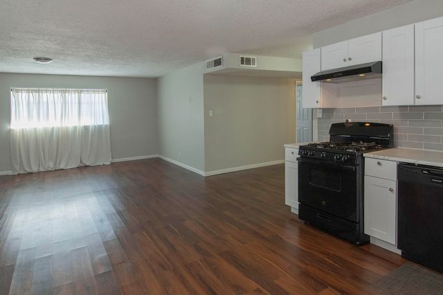 4217 Hendrix Road NE, Albuquerque, NM 87110