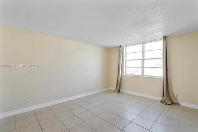 6770 Indian Creek Dr 8R, Miami Beach, FL 33141