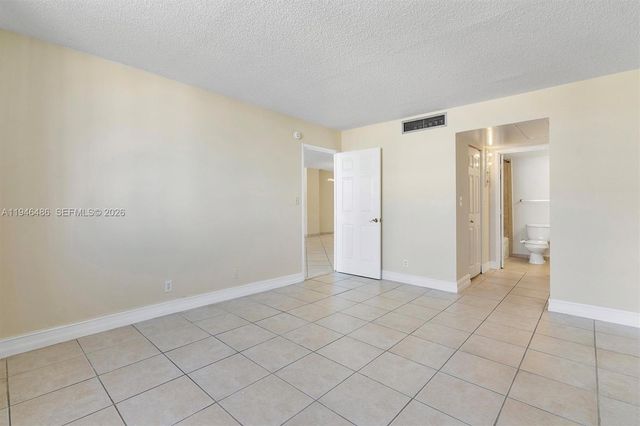 6770 Indian Creek Dr 8R, Miami Beach, FL 33141