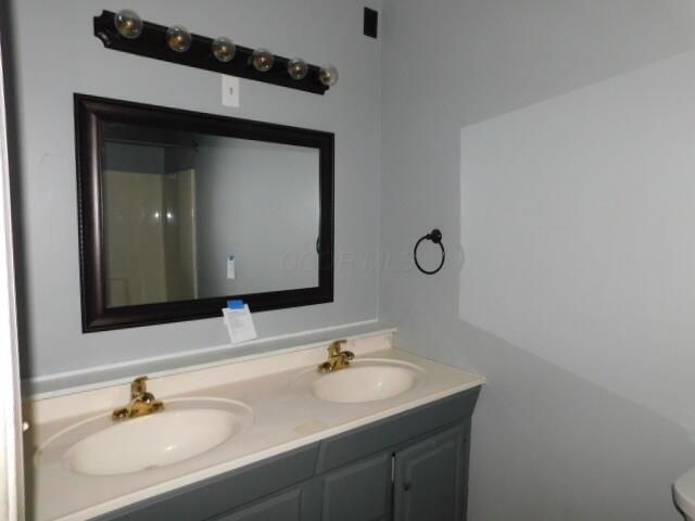 13192 Juniper Road NE, Thornville, OH 43076